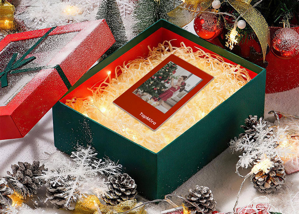 Holiday Gift Guides: Best Battery-Free Photo Frames
