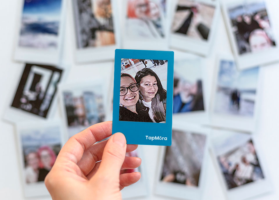 What Is an E-Ink Photo Frame? A Smarter Way to Display Your Memories
